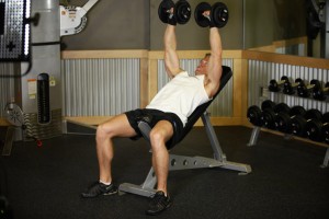 Chest WorkOuts for beginners - Incline Dumbbell Press